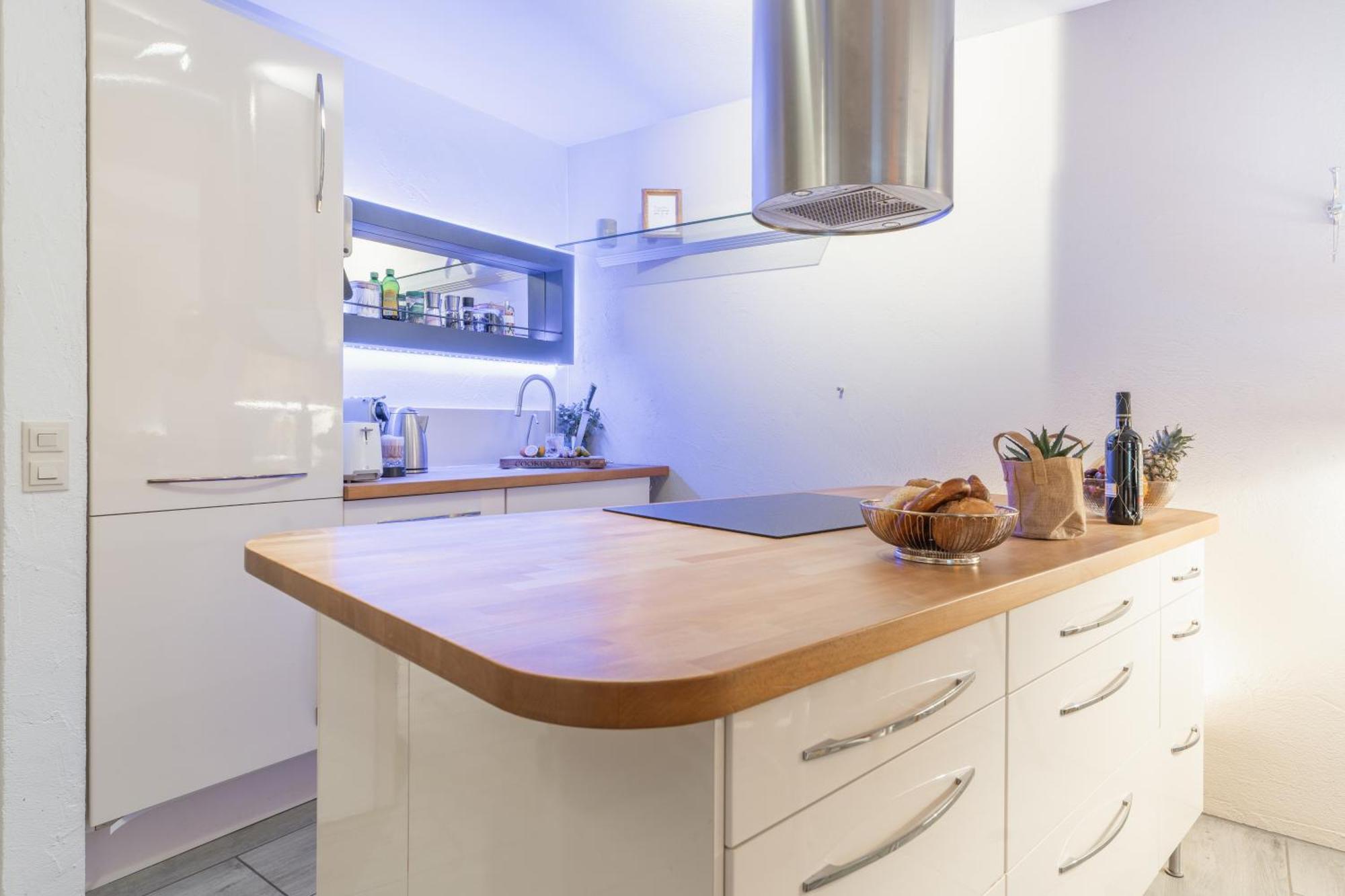 Seeblick-Oase Istayunixi Seenaehe-Sauna-Balkon-Netflix-Parkplatz Ohningen Exterior photo
