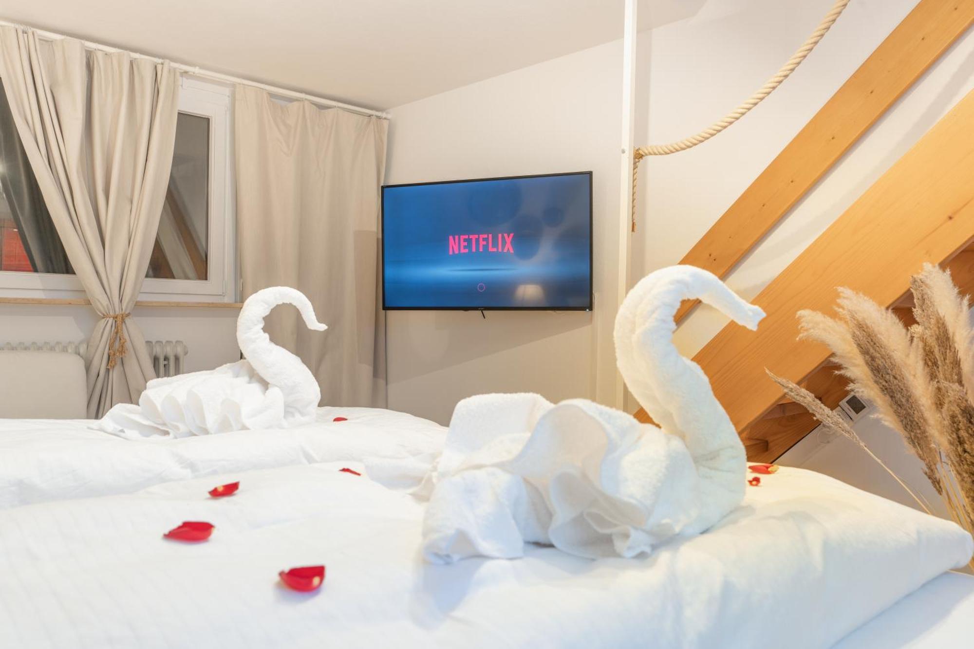 Seeblick-Oase Istayunixi Seenaehe-Sauna-Balkon-Netflix-Parkplatz Ohningen Exterior photo